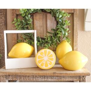 *SOLD* Farmhouse Ceramic Lemons Summer Decor